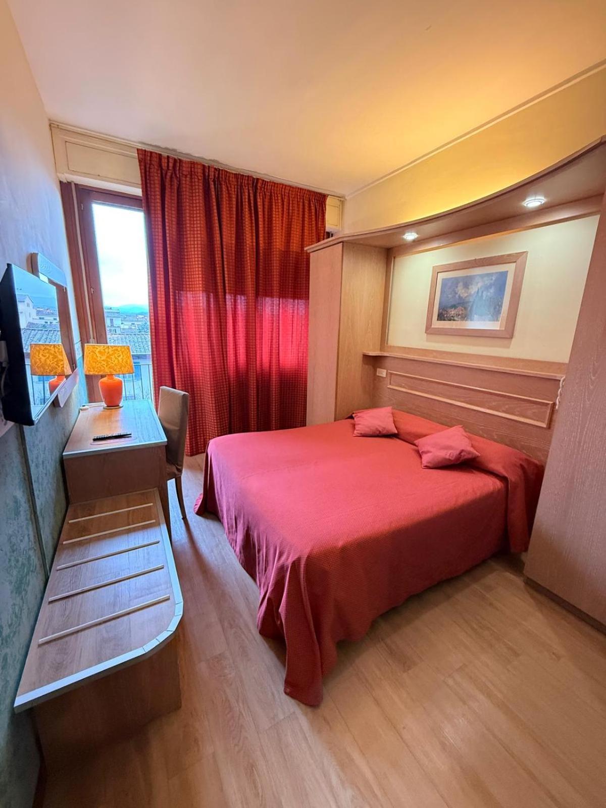 Hotel Meridiana Florens Exteriör bild