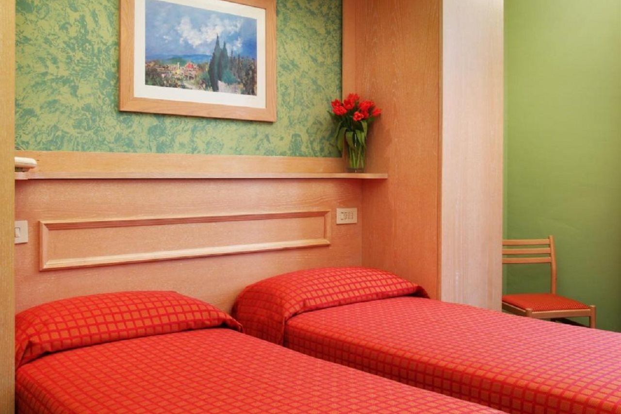 Hotel Meridiana Florens Exteriör bild